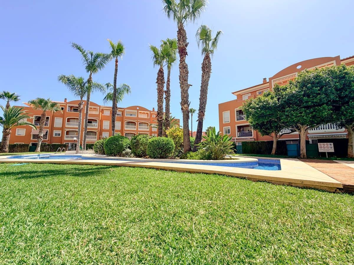 1 sovrum Lägenhet till salu i Denia med pool garage - 215 000 € (Ref: 9916469)