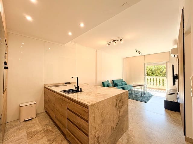 1 sovrum Lägenhet till salu i Centro Urbano, Dénia med pool garage - 215 000 € (Ref: 9916469)