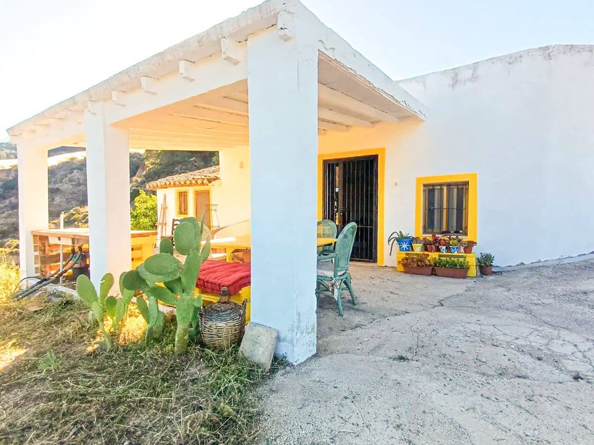 1 bedroom Finca/Country House for sale in Polop - € 190,000 (Ref: 9926835)