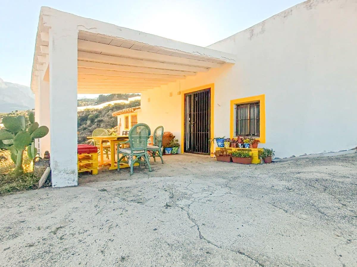 1 bedroom Finca/Country House for sale in Polop - € 190,000 (Ref: 9926835)