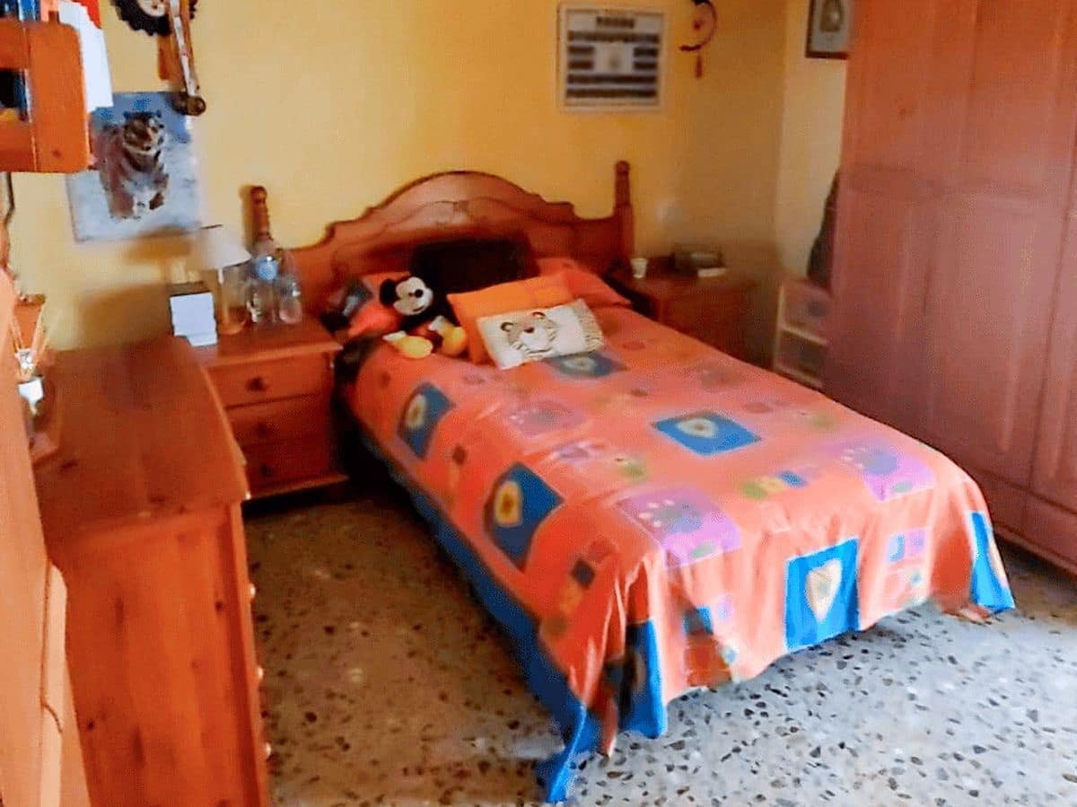 8 sypialnia Dom na sprzedaż w Callosa d'En Sarria - 180 000 € (Ref: 9945131)