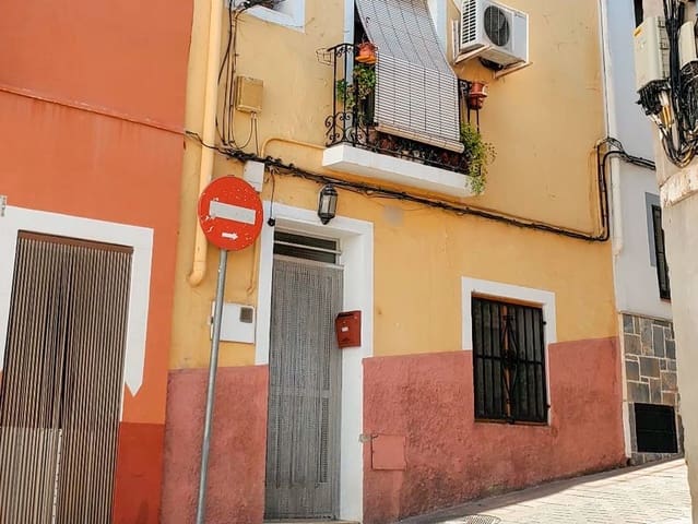 8 sypialnia Dom na sprzedaż w Callosa d'En Sarrià - 180 000 € (Ref: 9945131)