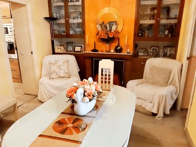 8 sypialnia Dom na sprzedaż w Callosa d'En Sarrià - 180 000 € (Ref: 9945131)