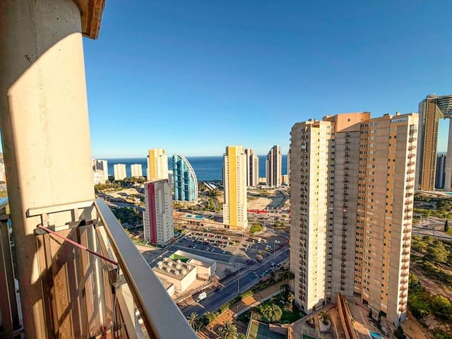 2 makuuhuone Asunto myytävänä paikassa Benidorm mukana uima-altaan 
autotalli - 320 000 € (Ref: 9953787)