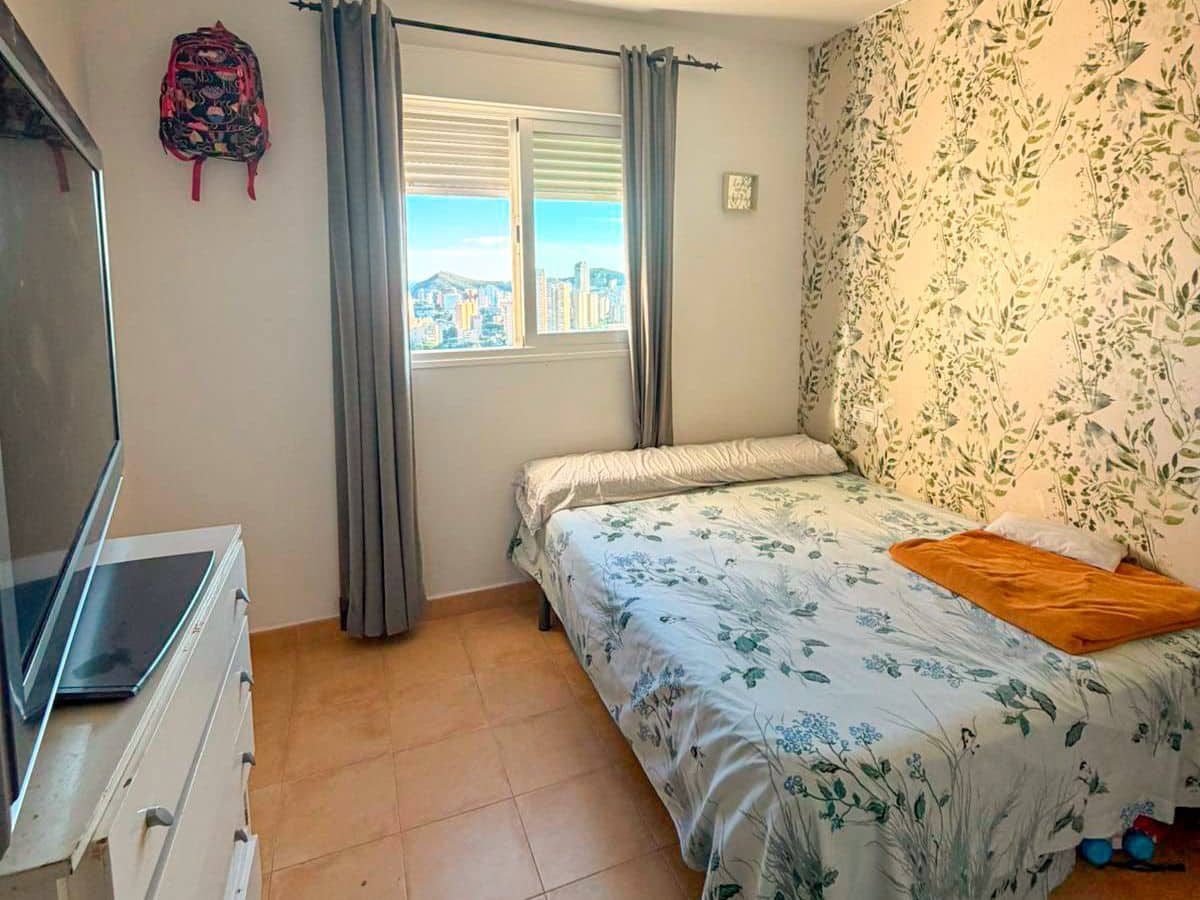 2 makuuhuone Asunto myytävänä paikassa Benidorm mukana uima-altaan 
autotalli - 320 000 € (Ref: 9953787)