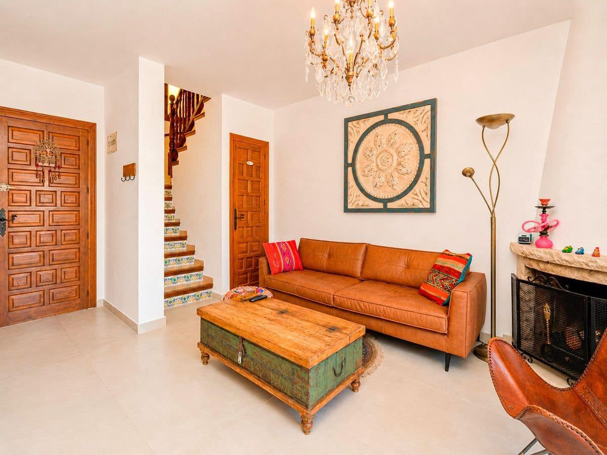 Pareado de 3 habitaciones en Alfaz del Pi / L'Alfàs del Pi en venta con piscina garaje - 425.000 € (Ref: 9959217)