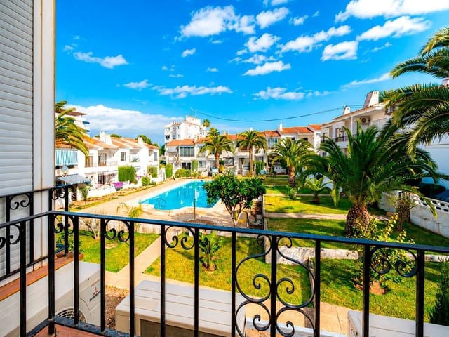 3 sovrum Semi-fristående Villa till salu i Alfaz del Pi / L'Alfàs del Pi med pool garage - 425 000 € (Ref: 9959217)