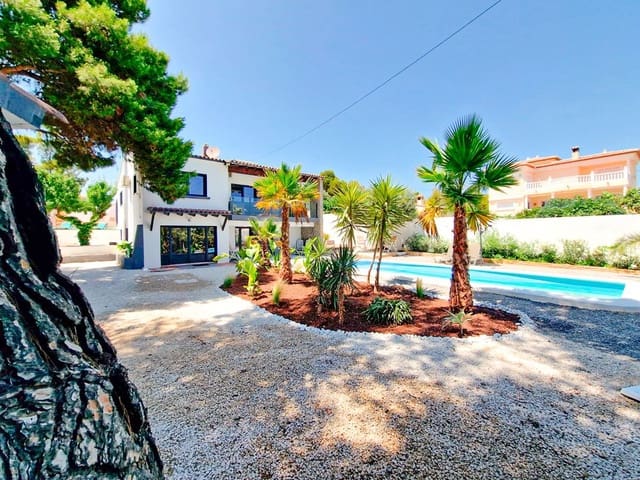 5 makuuhuone Huvila myytävänä paikassa Calpe / Calp mukana uima-altaan 
autotalli - 719 000 € (Ref: 9962052)