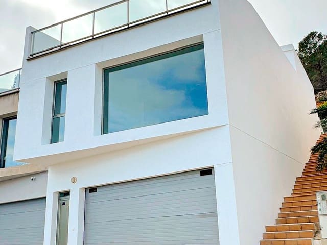 5 soveværelse Semi-Rækkehus til salg i Calpe / Calp med swimmingpool garage - € 498.000 (Ref: 9993849)