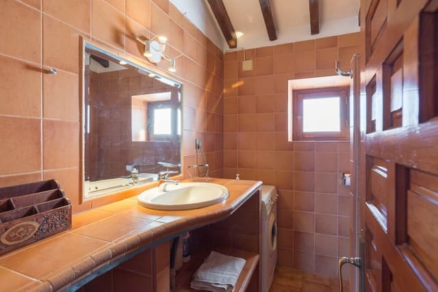 1 sypialnia Finka/Dom wiejski do wynajęcia w Almogía z basenem garażem - 900 € (Ref: 9549794)