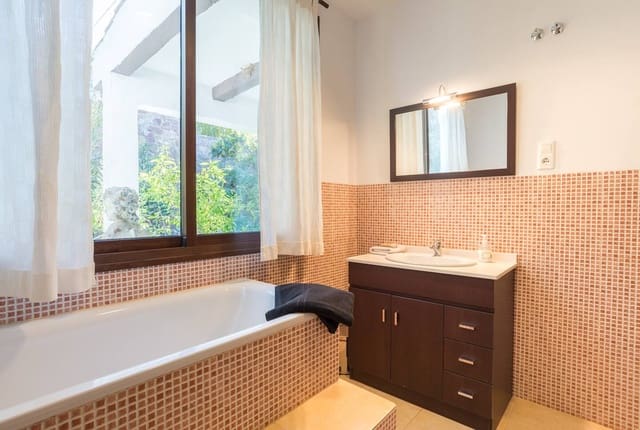 1 bedroom Apartment for rent in Almogía with pool garage - € 750 (Ref: 9549811)