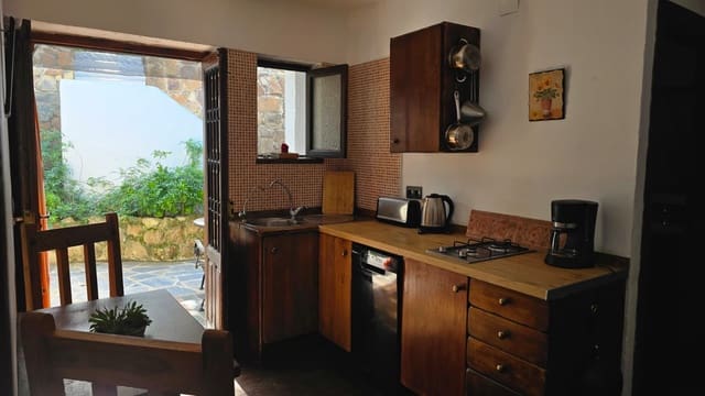   1 soveværelse   ferieLejlighed i Almogía med   swimmingpool  garage  - € 280 (Ref: 9550198)