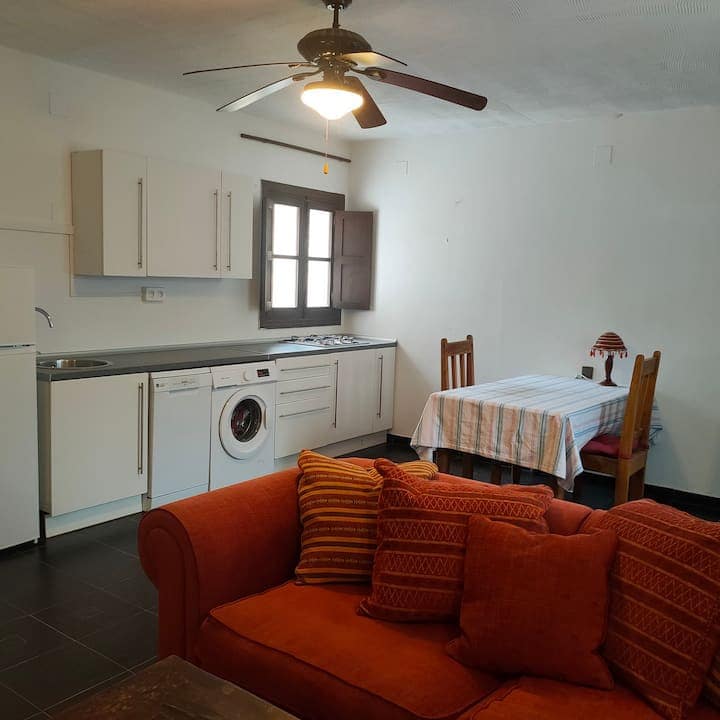 1 soveværelse Byhus til leje i Almogia med swimmingpool garage - € 680 (Ref: 9552487)