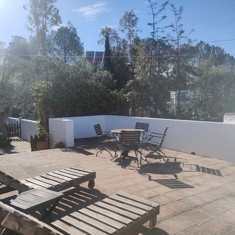 Appartement de 1 chambre à louer à Almogía avec piscine garage - 600 € (Ref: 9553114)