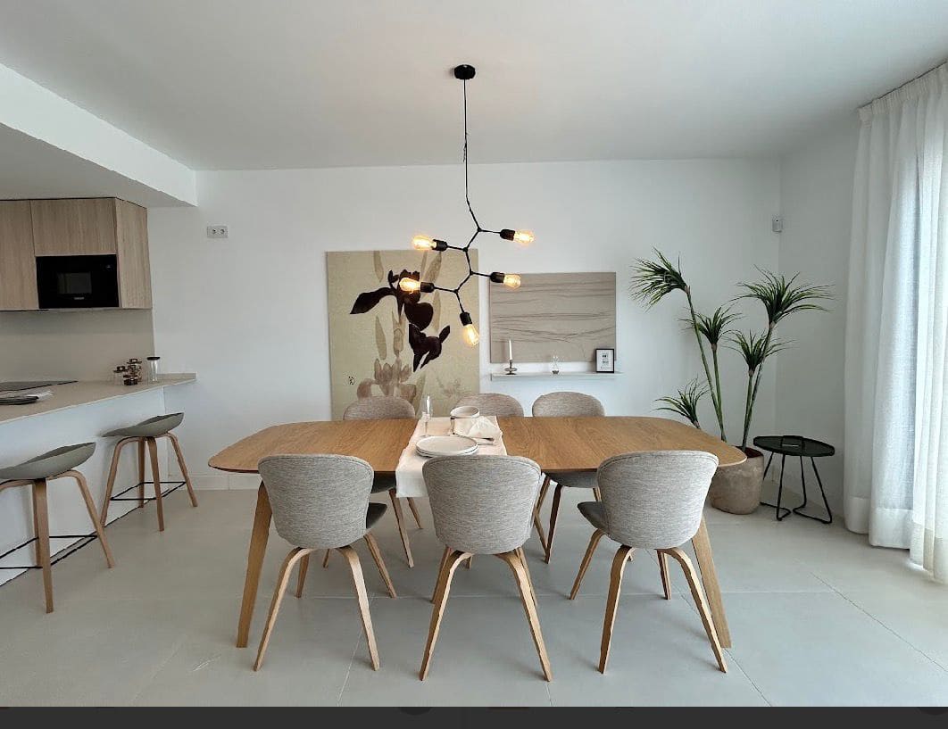 Piso de 2 habitaciones en Fuengirola en venta con piscina garaje - 475.000 € (Ref: 9611835)