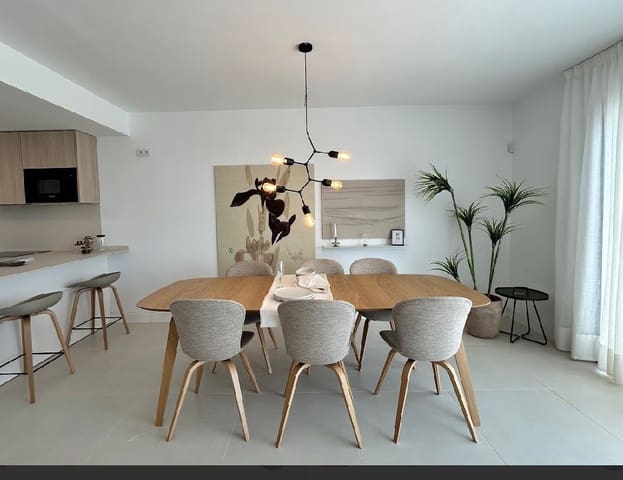 Piso de 2 habitaciones en Las Gaviotas  - Carvajal, Fuengirola en venta con piscina garaje - 475.000 € (Ref: 9611835)