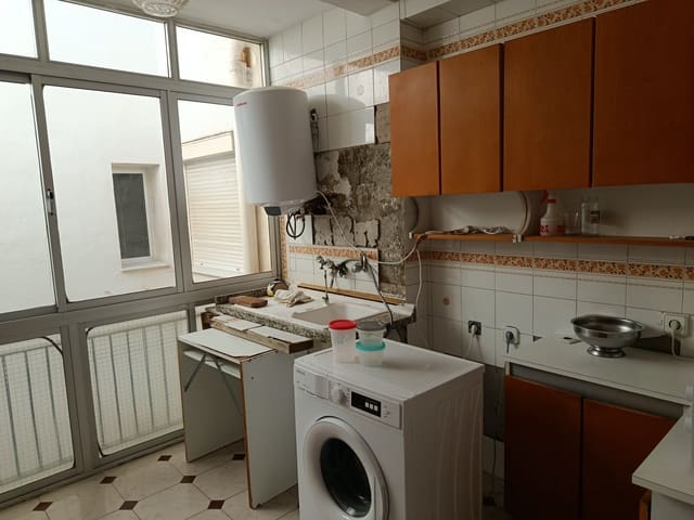 3 chambre Appartement à vendre à Heliomar, Malaga ville avec piscine - 247 000 € (Ref: 9616248)