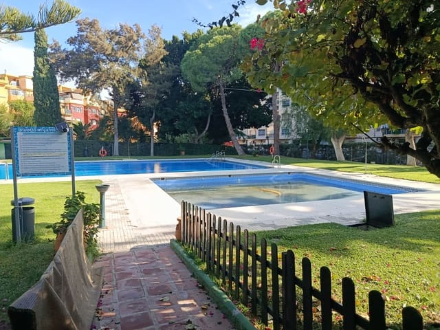 3 chambre Appartement à vendre à Heliomar, Malaga ville avec piscine - 247 000 € (Ref: 9616248)