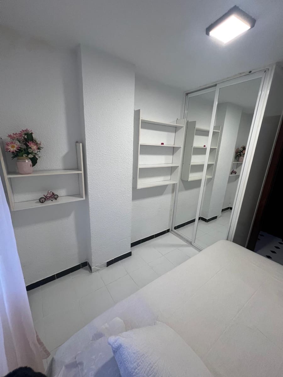 3 makuuhuone Asunto myytävänä paikassa Malaga kaupunki - 269 000 € (Ref: 9622636)