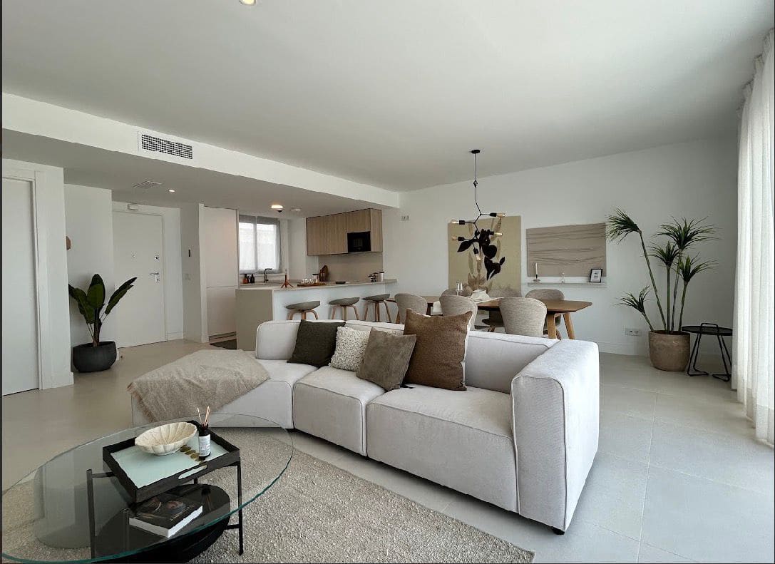 3 makuuhuone Asunto myytävänä paikassa Fuengirola mukana uima-altaan 
autotalli - 549 000 € (Ref: 9677688)