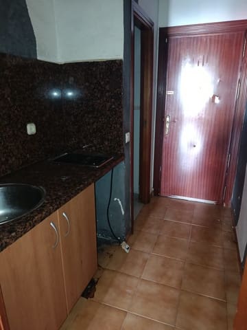 Studio til salgs i Torremolinos - € 156 000 (Ref: 9830413)