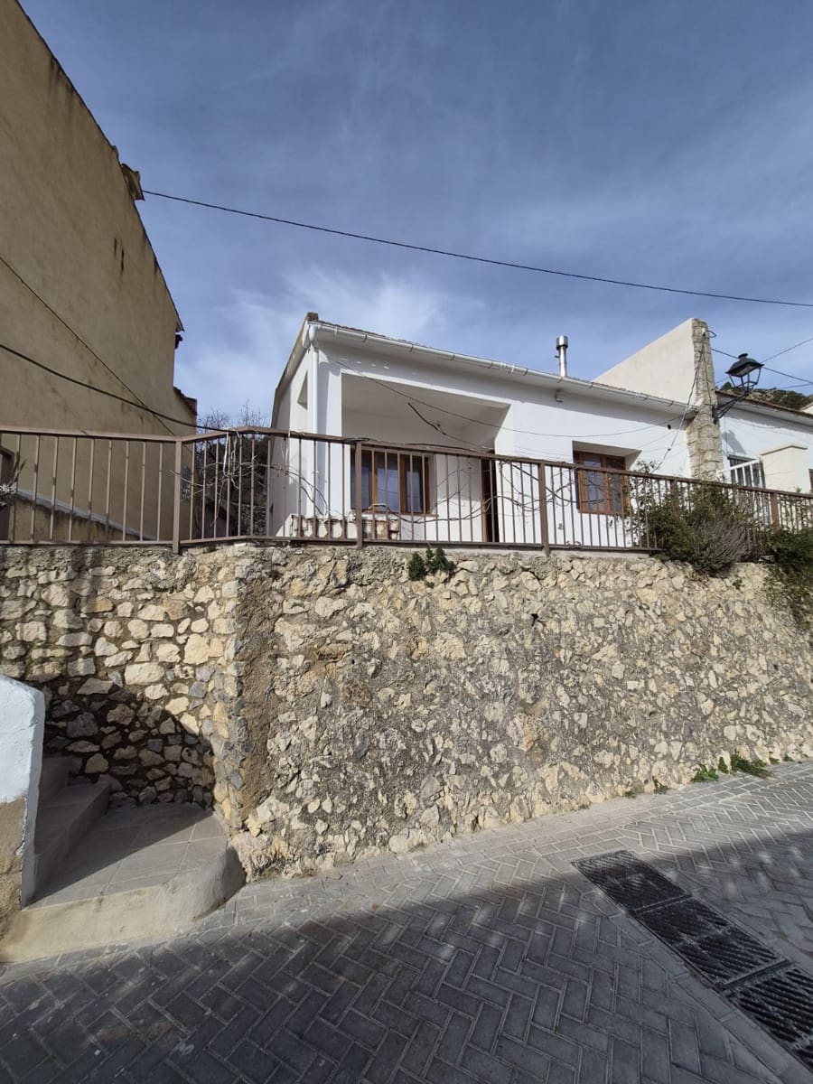 Finca/Maison de Campagne de 2 chambres à louer à Abdet - 2 000 € (Ref: 9548872)