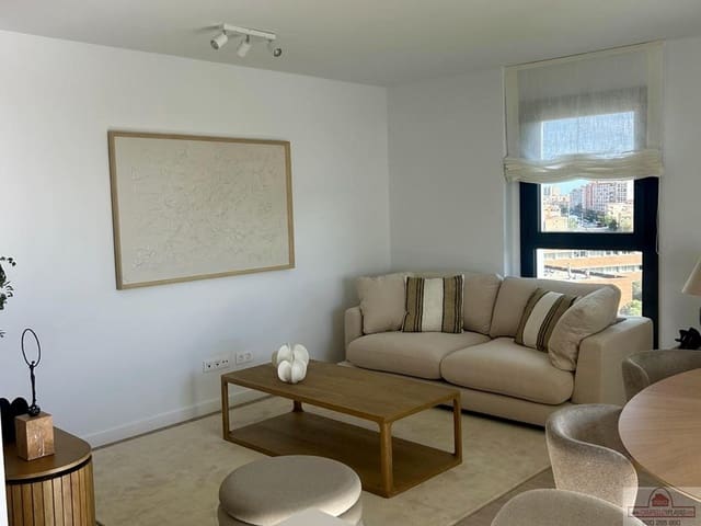 3 makuuhuone Kattohuoneisto myytävänä paikassa San Agustín, Alicante kaupunki mukana uima-altaan 
autotalli - 431 000 € (Ref: 9565638)