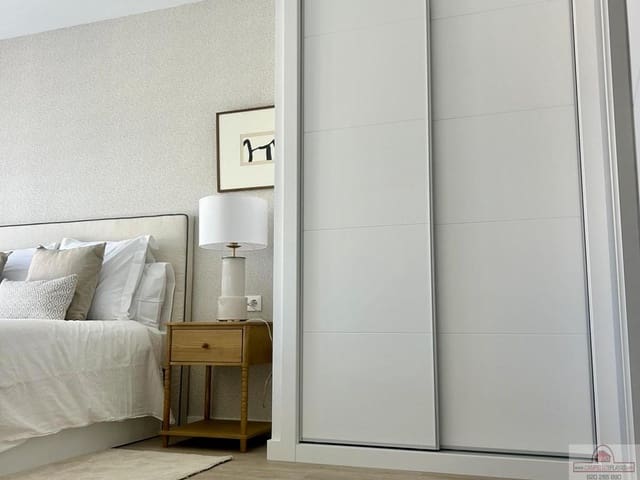 3 soveværelse Penthouse til salg i San Agustín, Alicante by med swimmingpool garage - € 407.500 (Ref: 9565639)