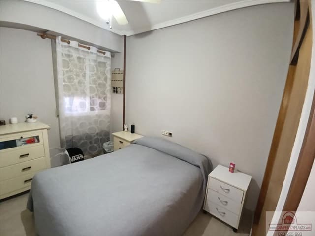 3 bedroom Flat for sale in San Blas, Alicante / Alacant city with pool garage - € 247,500 (Ref: 9565645)