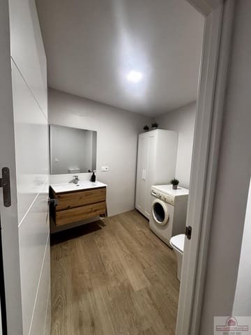 2 Zimmer Apartment zu verkaufen in Centro Urbano, Benidorm - 300.000 € (Ref: 9565648)