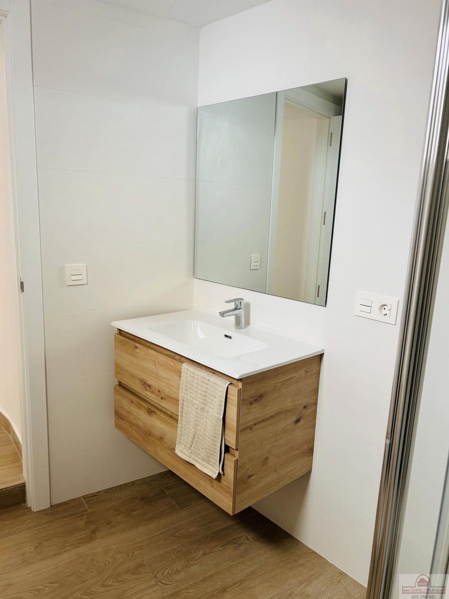 2 soveværelse Lejlighed til salg i Benidorm - € 300.000 (Ref: 9565648)