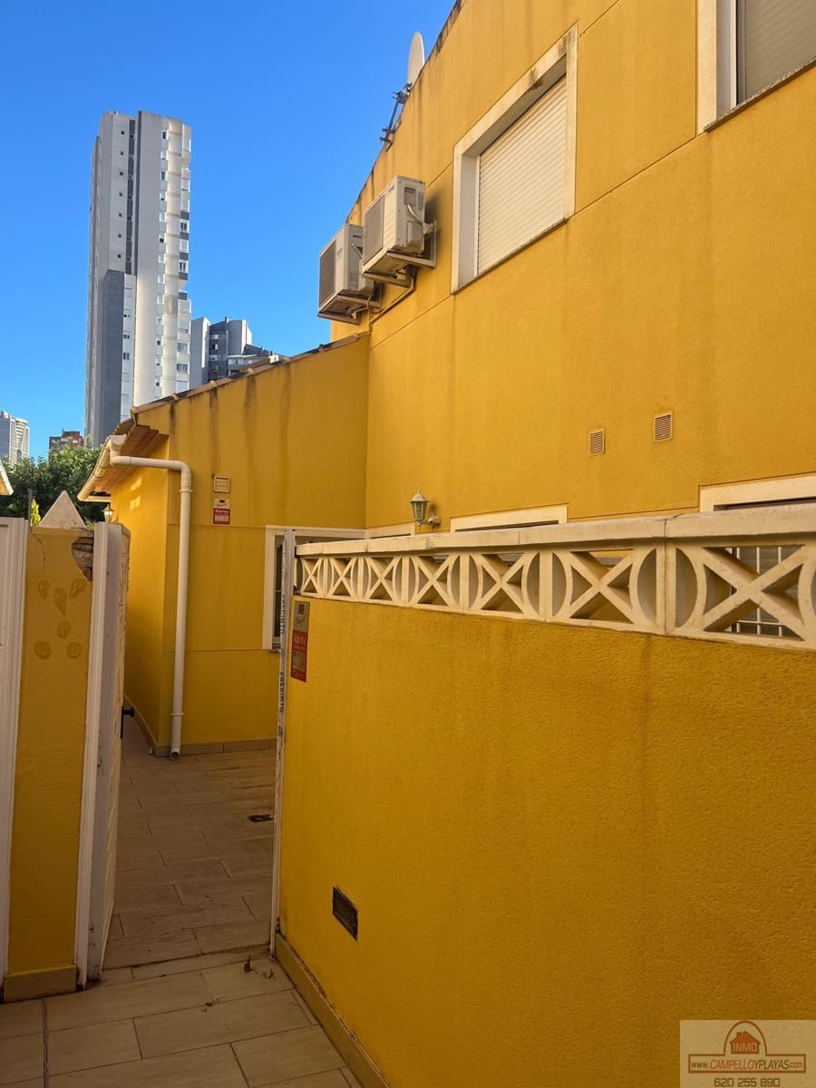 2 Zimmer Villa zu verkaufen in Cala de Finestrat mit Garage - 354.500 € (Ref: 9565653)