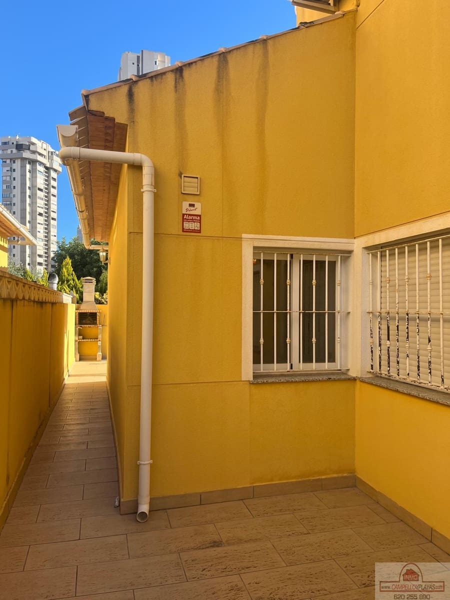 2 Zimmer Villa zu verkaufen in Cala de Finestrat mit Garage - 354.500 € (Ref: 9565653)