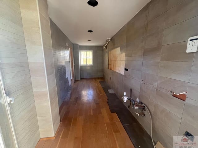 2 sypialnia Willa na sprzedaż w Cala de Finestrat, Finestrat z garażem - 354 500 € (Ref: 9565653)