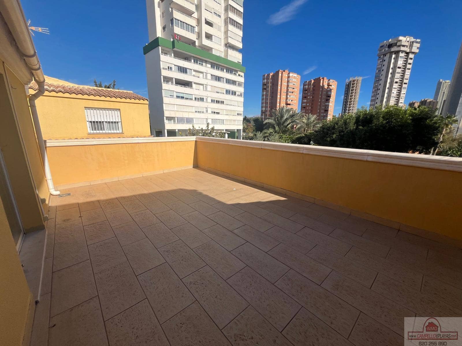 2 Zimmer Villa zu verkaufen in Cala de Finestrat mit Garage - 354.500 € (Ref: 9565653)