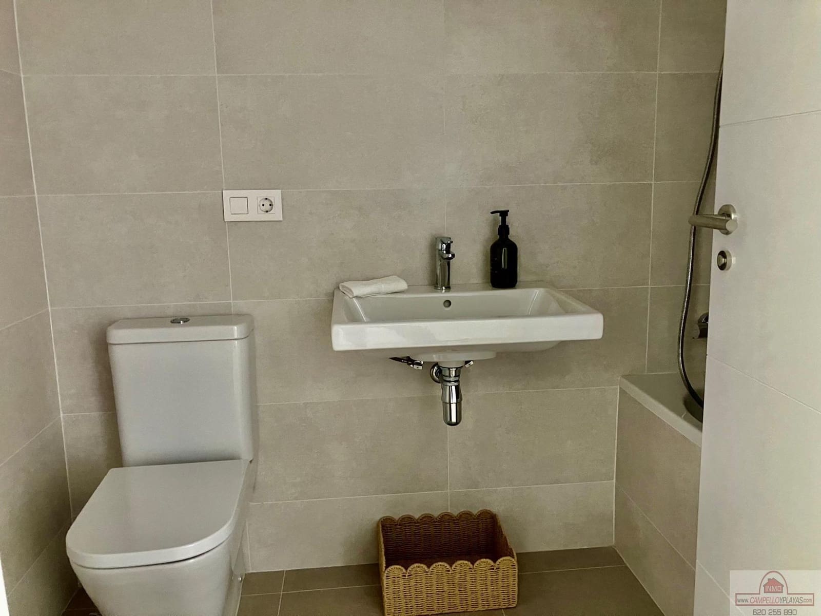 3 soveværelse Penthouse til salg i Alicante by med swimmingpool garage - € 405.500 (Ref: 9565655)