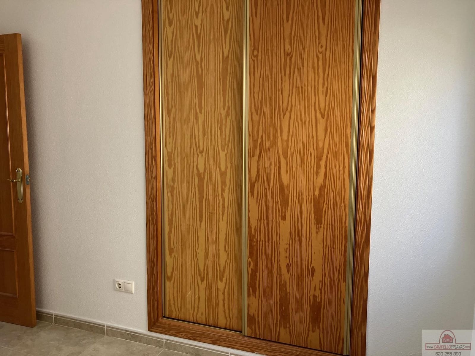 Bungalow de 2 habitaciones en Orihuela en venta - 79.000 € (Ref: 9740461)