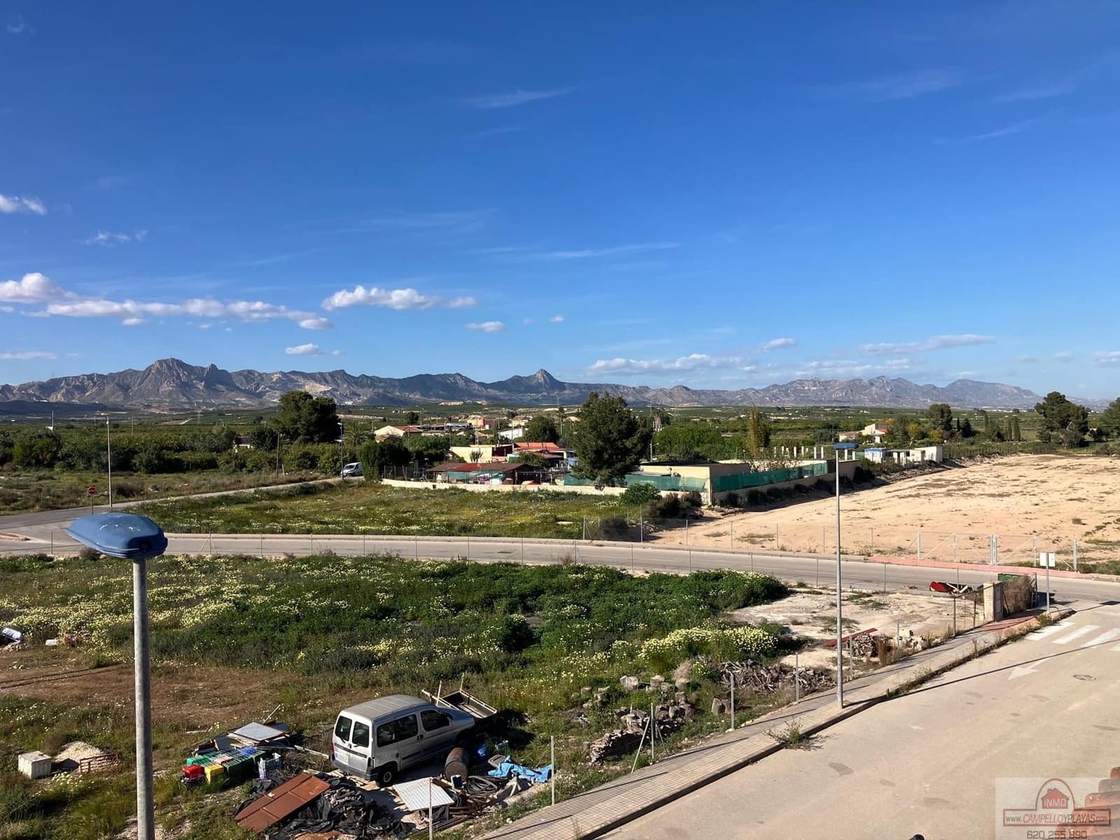 Bungalow de 2 habitaciones en Orihuela en venta - 79.000 € (Ref: 9740461)