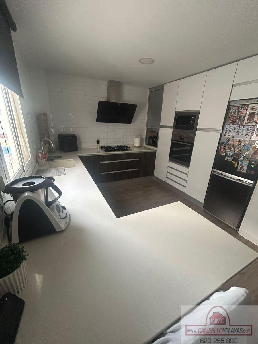 3 makuuhuone Huoneisto myytävänä paikassa Alicante kaupunki - 340 000 € (Ref: 9914981)