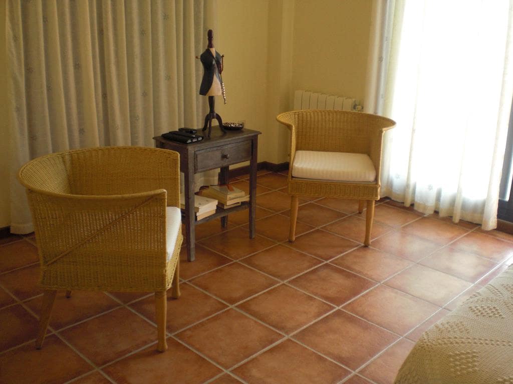 5 soveværelse Semi-Rækkehus til salg i Sotogrande med swimmingpool - € 775.000 (Ref: 9559799)