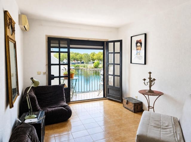 1 bedroom Flat for sale in Empuriabrava, Castelló d'Empúries - € 129,000 (Ref: 10031169)