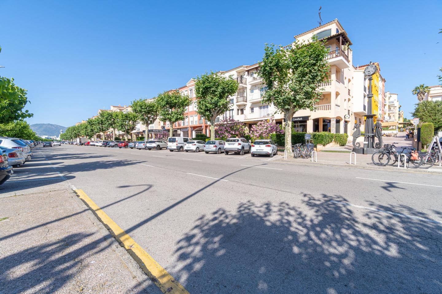 1 bedroom Flat for sale in Empuriabrava with pool - € 155,000 (Ref: 10037684)