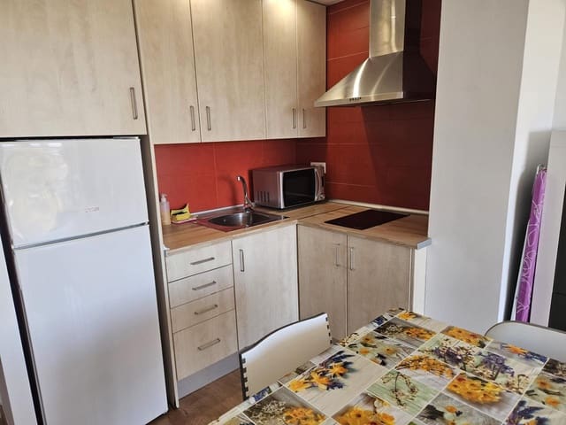 1 slaapkamer Flat te koop in Empuriabrava, Castelló d'Empúries met zwembad - € 142.000 (Ref: 10088722)