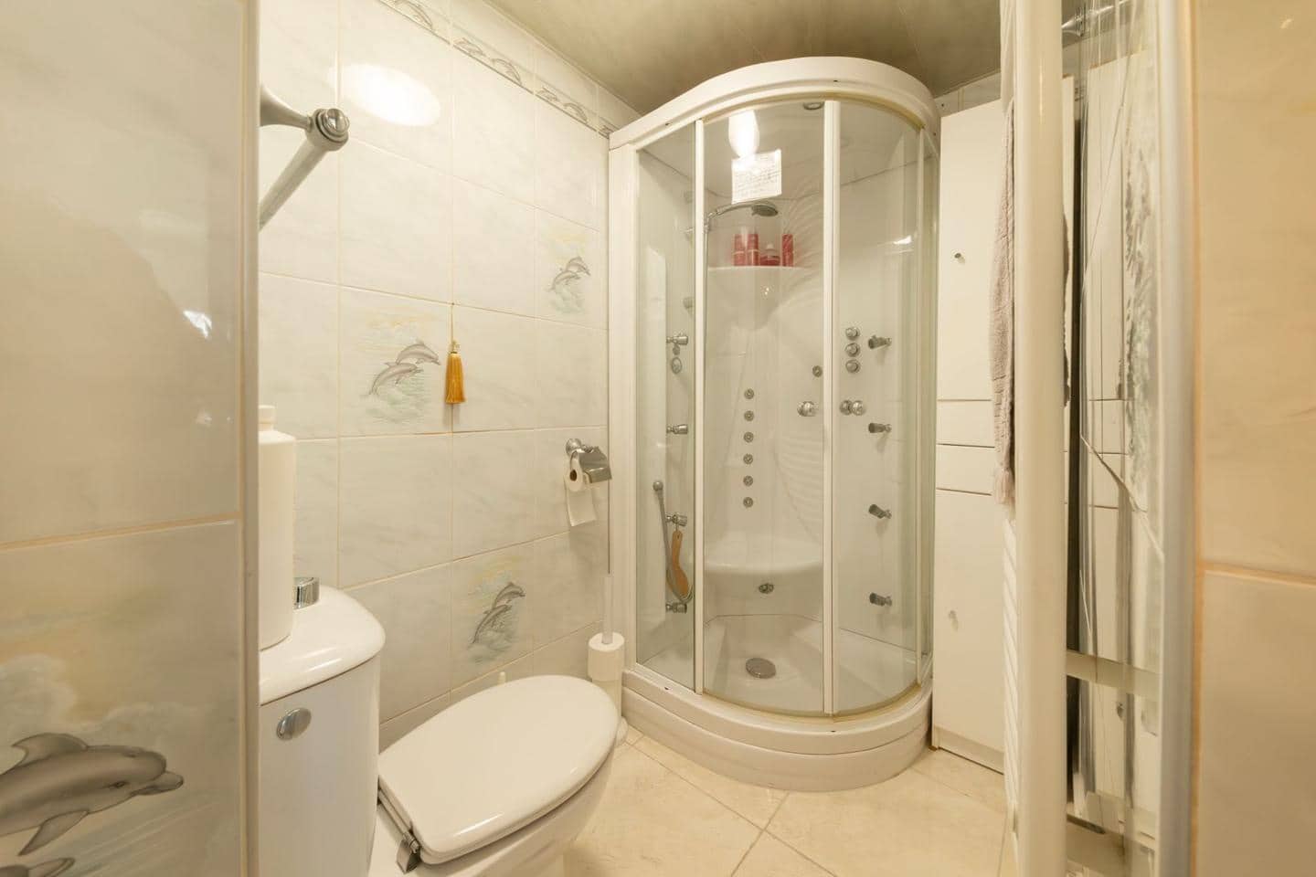 4 sovrum Villa till salu i Empuriabrava med pool garage - 1 199 000 € (Ref: 10187656)