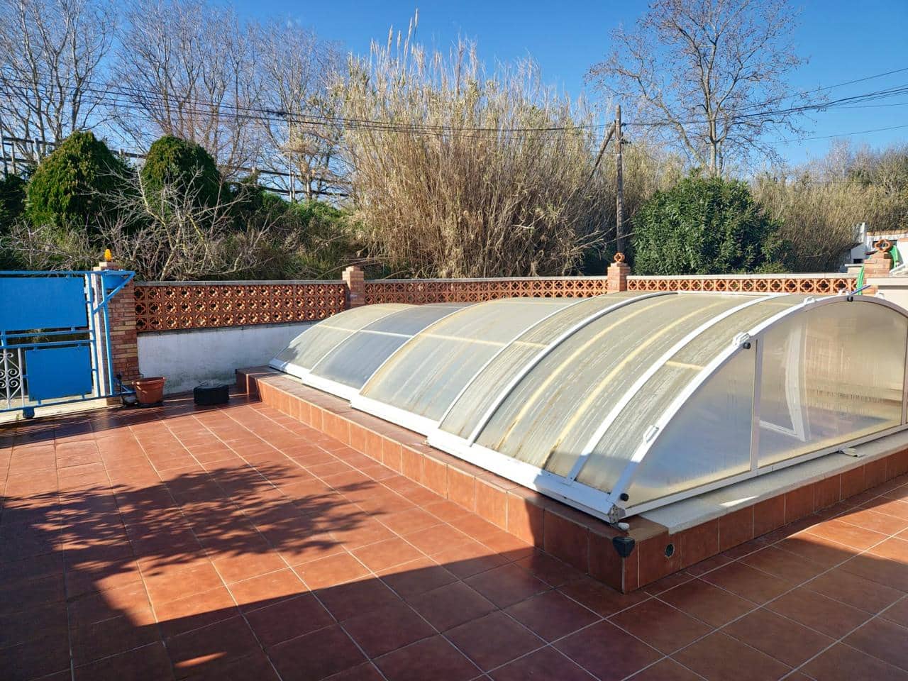 3 Zimmer Villa zu verkaufen in Empuriabrava mit Pool - 349.000 € (Ref: 9598217)