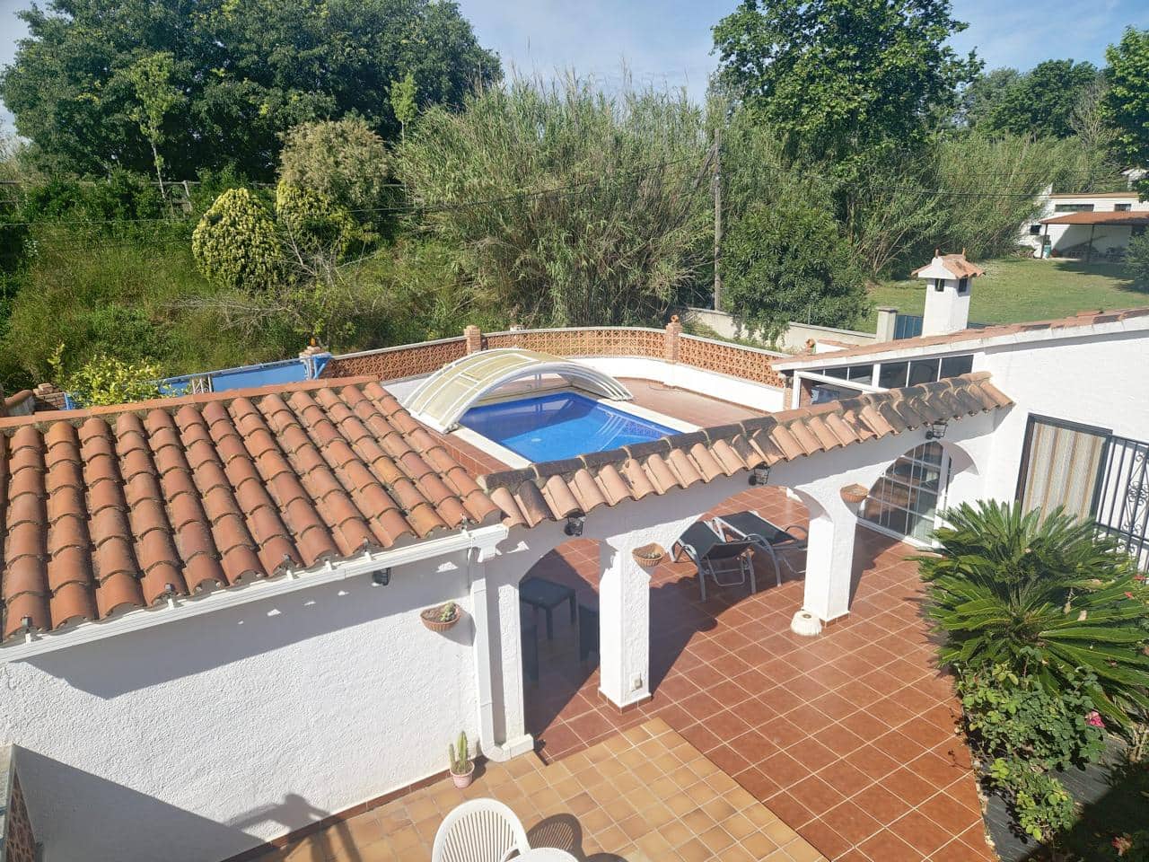 3 soveværelse Villa til salg i Empuriabrava med swimmingpool - € 339.000 (Ref: 9598217)