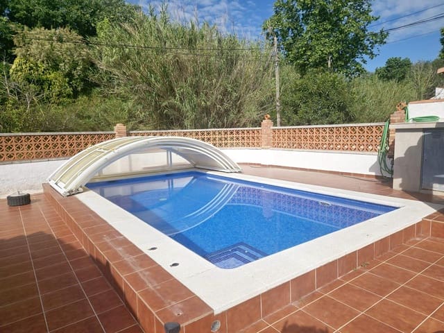 3 soveværelse Villa til salg i Empuriabrava, Castelló d'Empúries med swimmingpool - € 339.000 (Ref: 9598217)