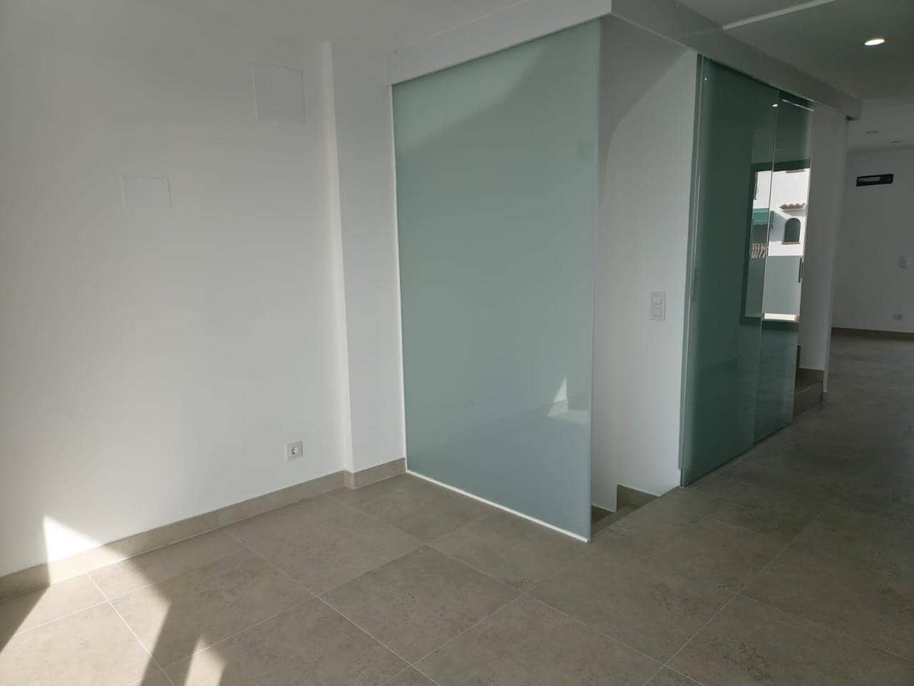 3 makuuhuone Huvila myytävänä paikassa Empuriabrava mukana 
autotalli - 585 000 € (Ref: 9598218)