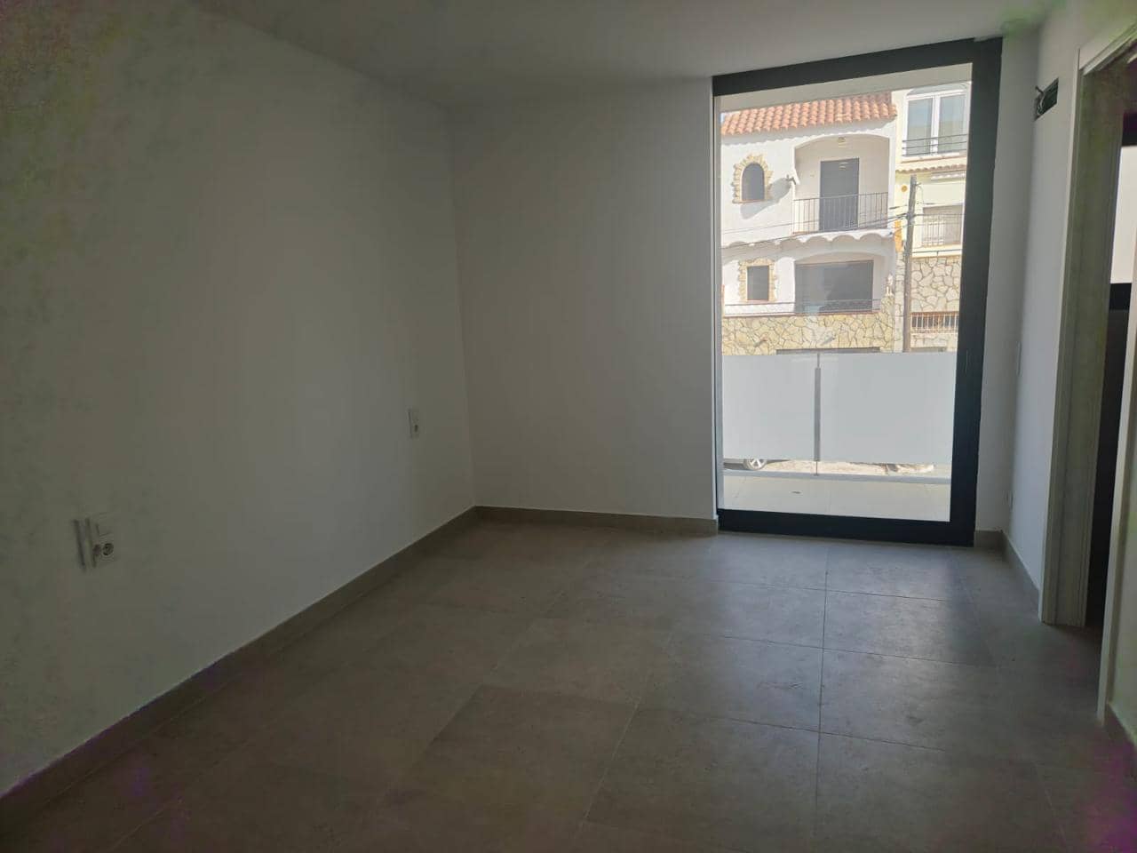 3 makuuhuone Huvila myytävänä paikassa Empuriabrava mukana 
autotalli - 585 000 € (Ref: 9598218)