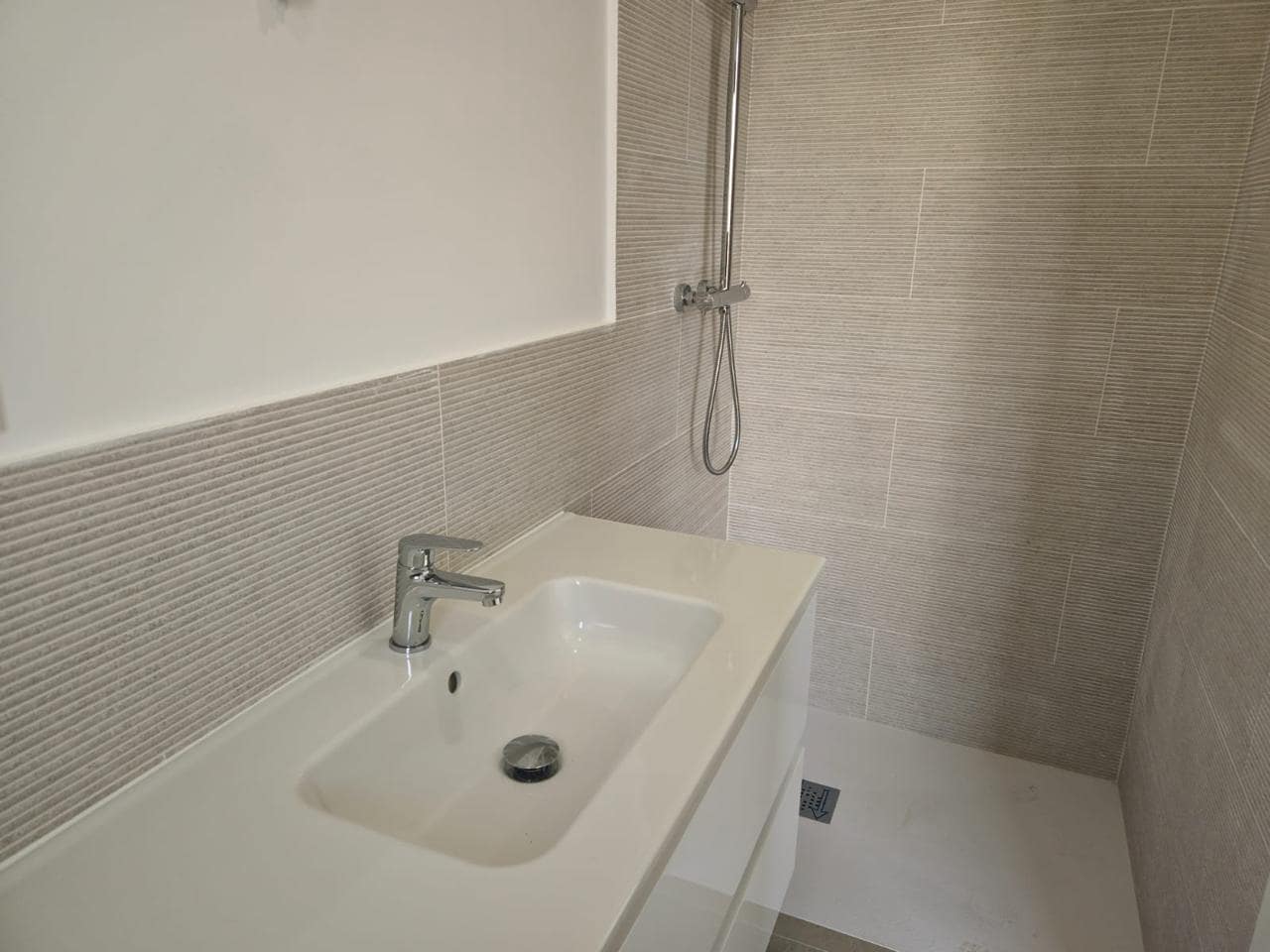 3 makuuhuone Huvila myytävänä paikassa Empuriabrava mukana 
autotalli - 585 000 € (Ref: 9598218)